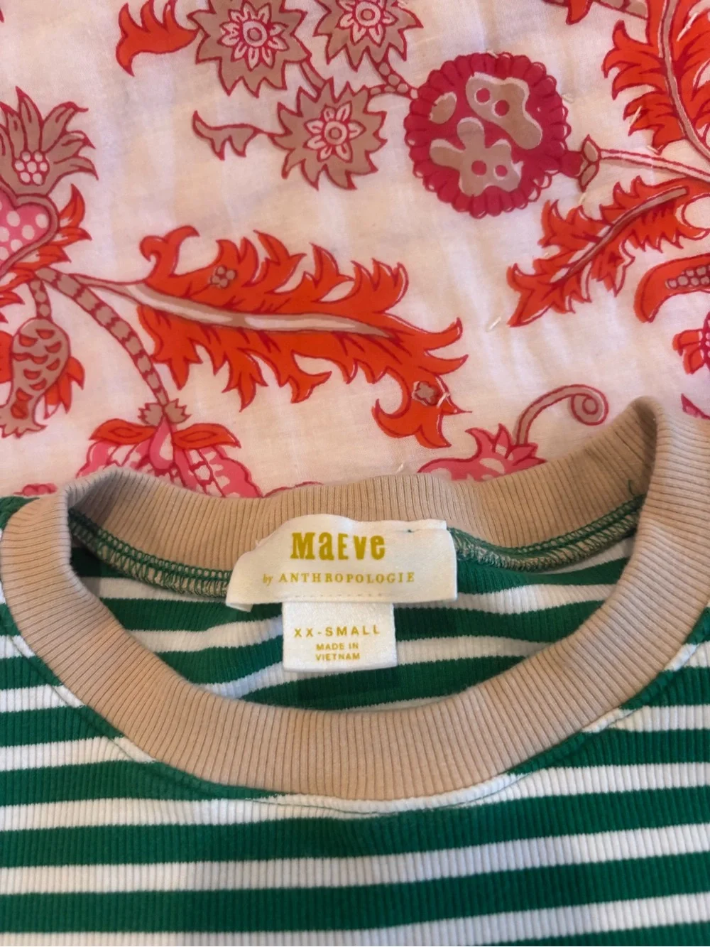Green & White Stripe Puff Sleeve Top